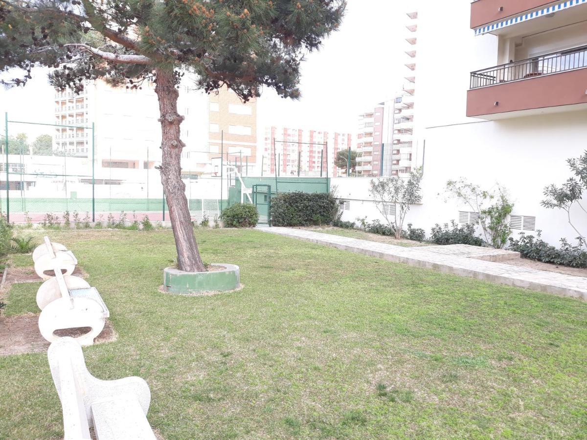 Valldigna 7 Playa De Gandia Solo Familias Kültér fotó