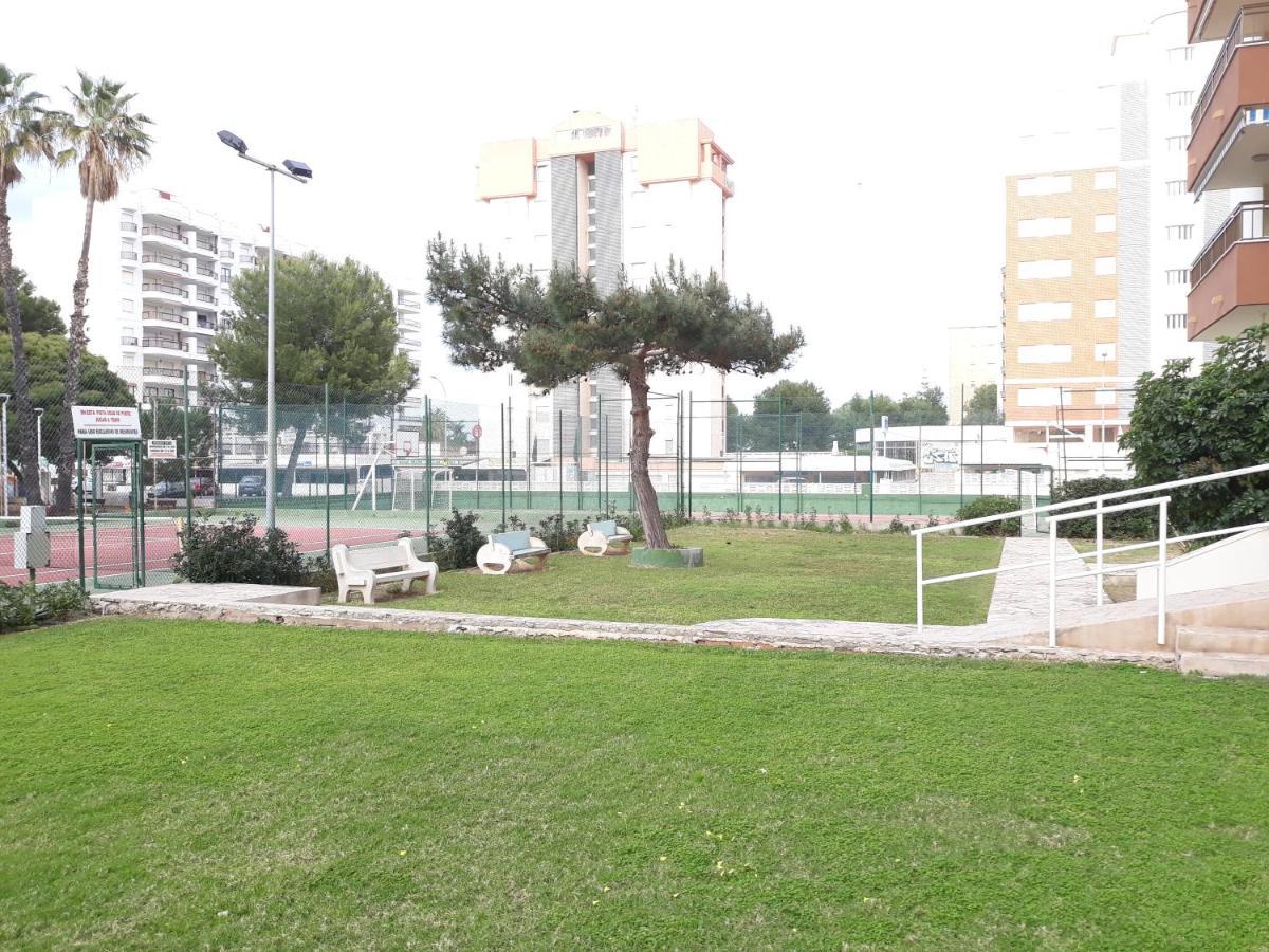 Valldigna 7 Playa De Gandia Solo Familias Kültér fotó